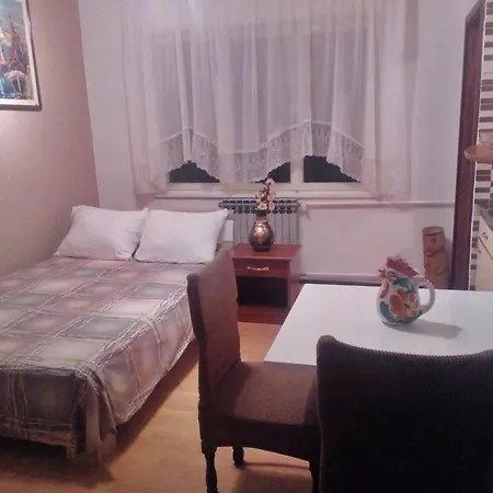 Apartment Lovely Near The Sea *